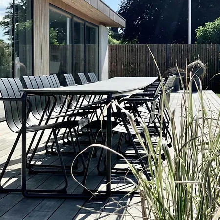 度假居 Stylish 70's With Forest And View In Ry