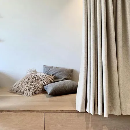 Stylish 70's With Forest And View In Ry 度假居 瑞伊